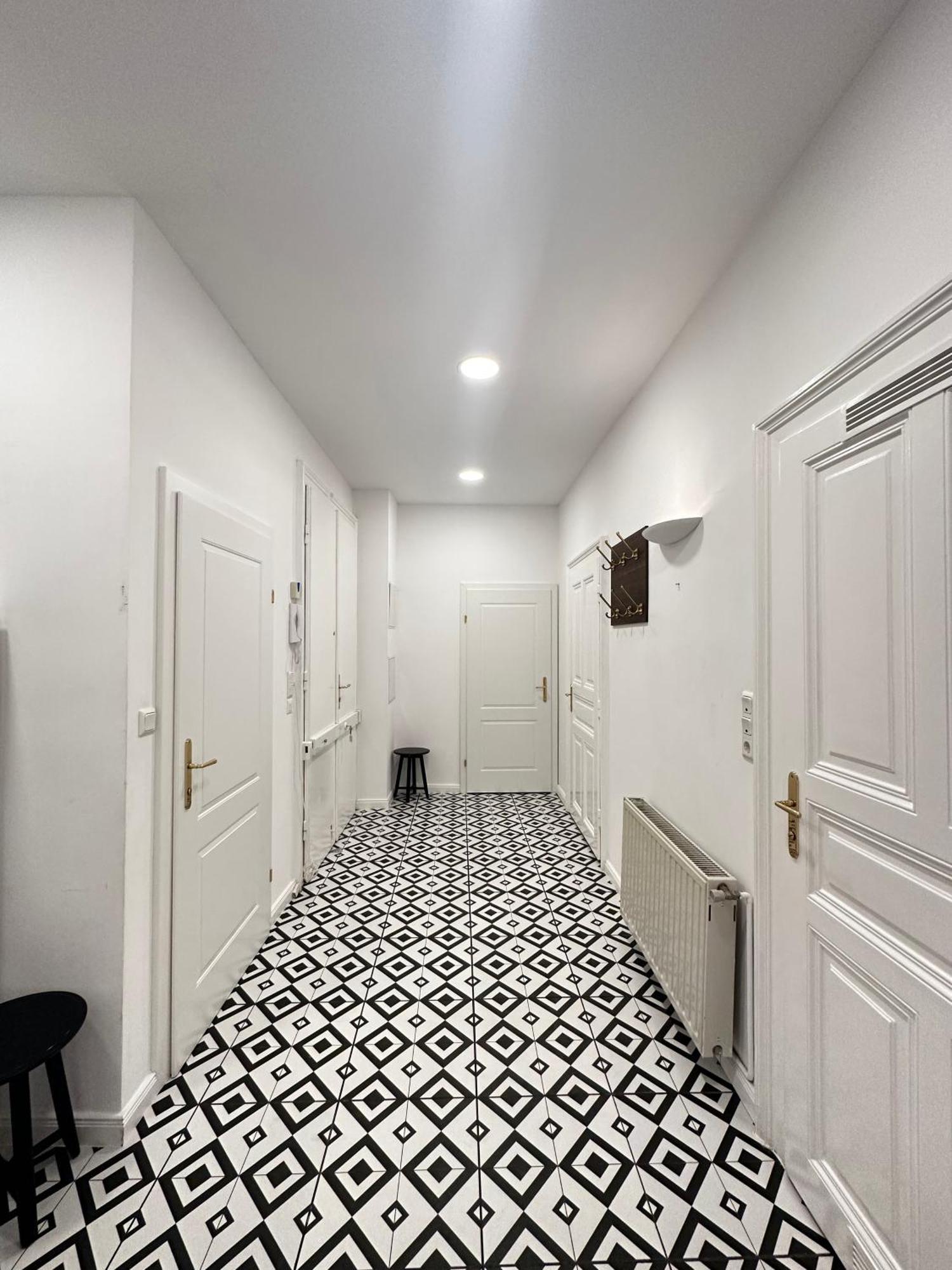 Luxury 3 Bedroom Apartment Near Schoenbrunn Palace Vienna Luaran gambar
